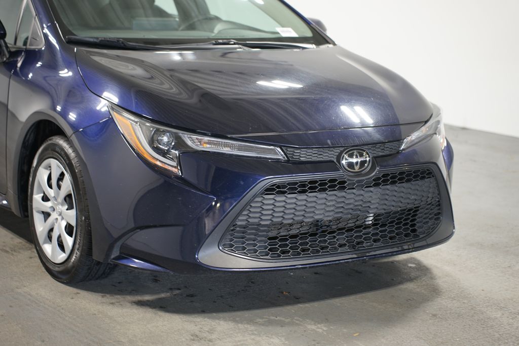 2022 Toyota Corolla LE 4