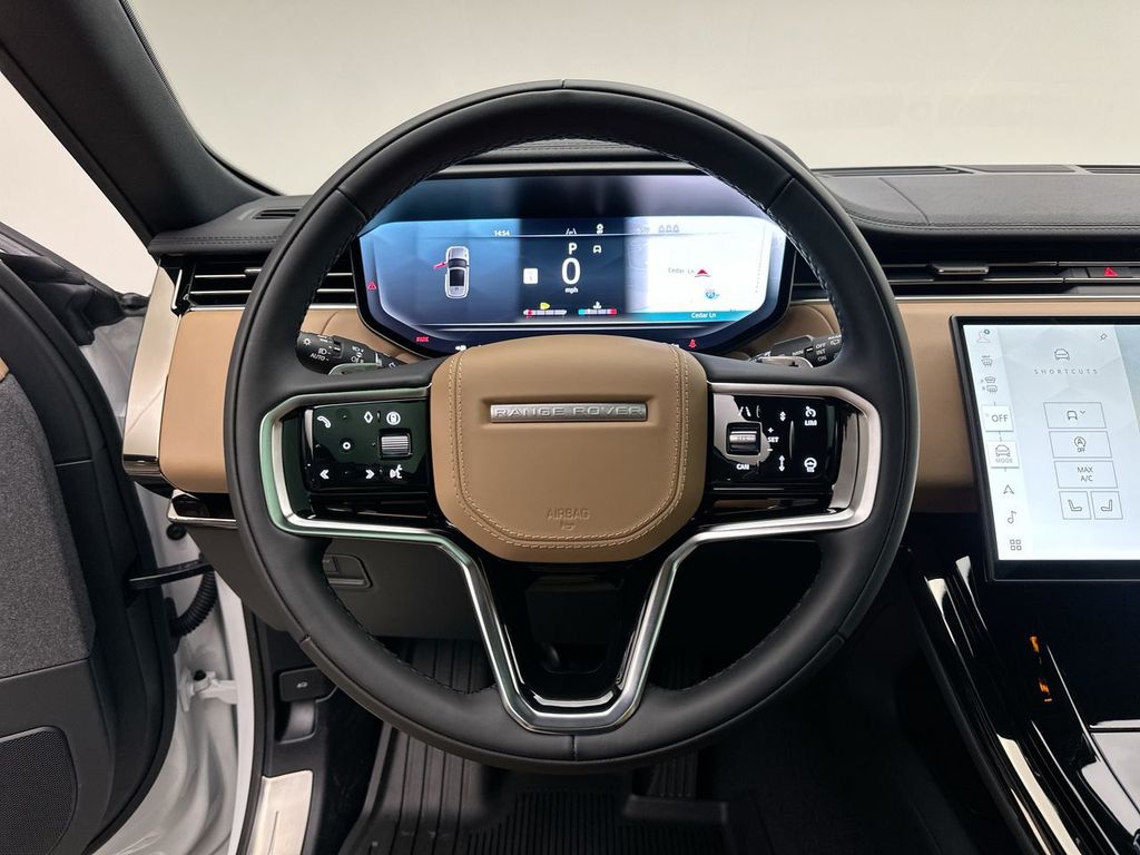 Thumbnail: 2026 Land Rover Range Rover Sport - 14