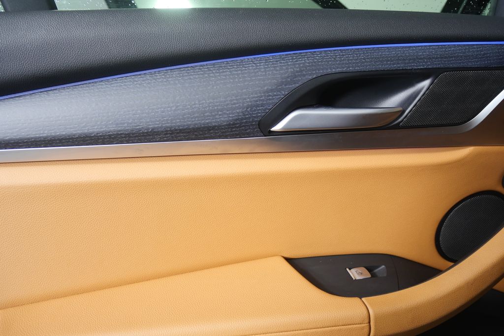 Thumbnail: 2024 BMW X3 - 13