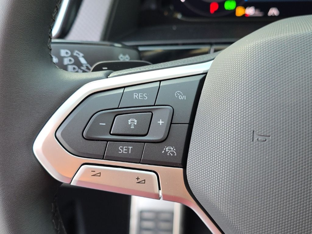 2026 Volkswagen Atlas 2.0T Peak Edition Green at Sutliff Volkswagen