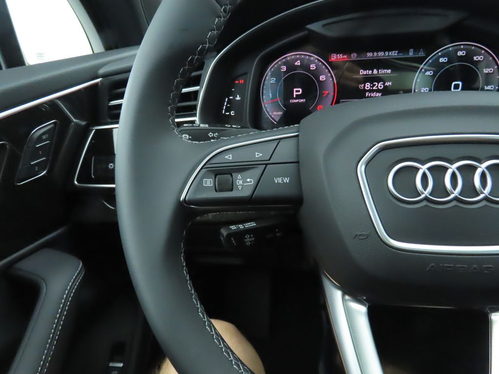 Thumbnail: 2025 Audi Q7 - 12