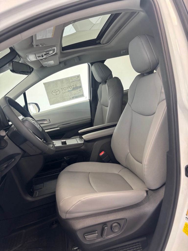 New 2026 Toyota Sienna Van