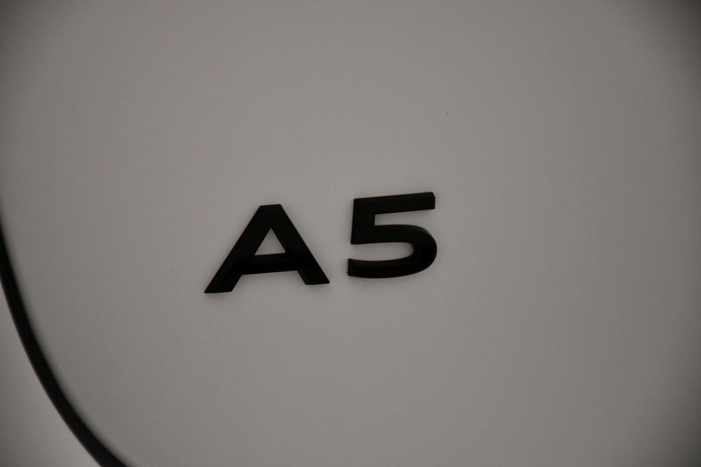 Thumbnail: 2025 Audi A5 - 9