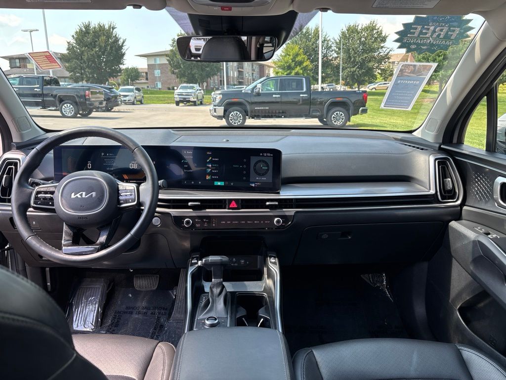 Used 2024 Kia Sorento SUV