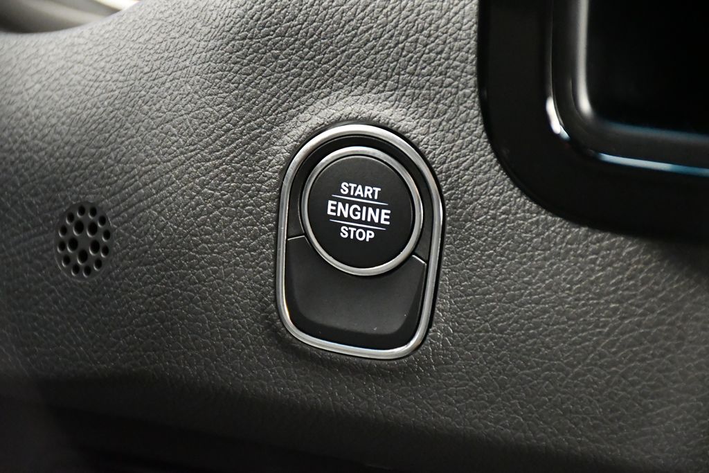 Thumbnail: 2026 Mercedes-Benz Sprinter - 17