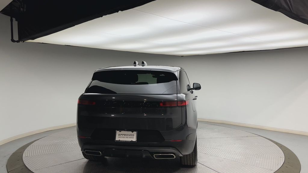 Thumbnail: 2025 Land Rover Range Rover Sport - 3