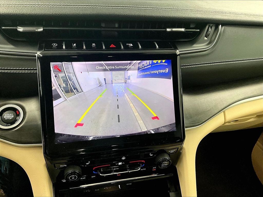 2024 Jeep Grand Cherokee — photo 19