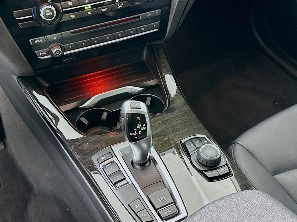 Thumbnail: 2016 BMW X3 - 16