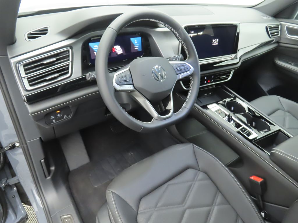 Thumbnail: 2026 Volkswagen Atlas - 9