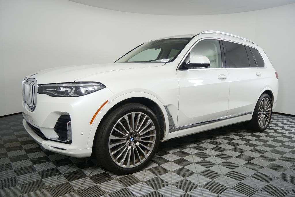 Thumbnail: 2022 BMW X7 - 8