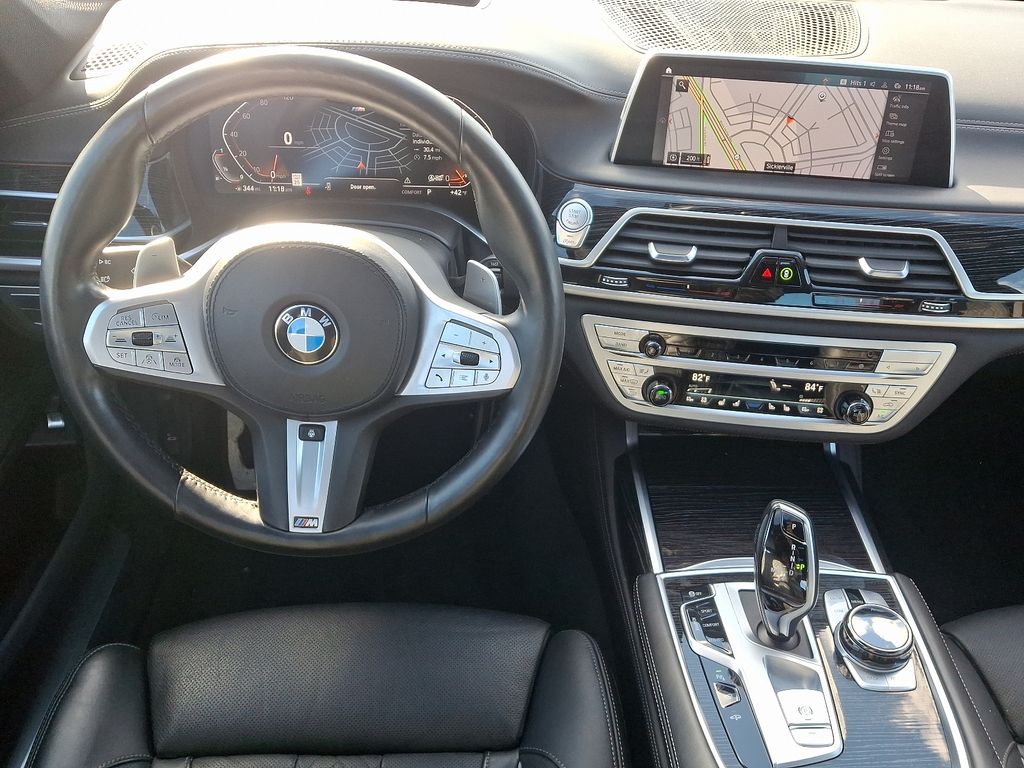 2022 BMW 7 Series 750i xDrive 12