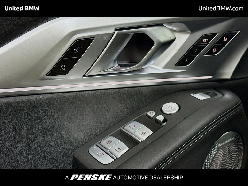 Thumbnail: 2026 BMW XM - 3