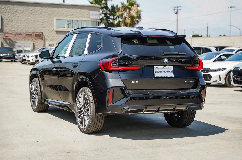 2024 BMW X1 xDrive28i 6