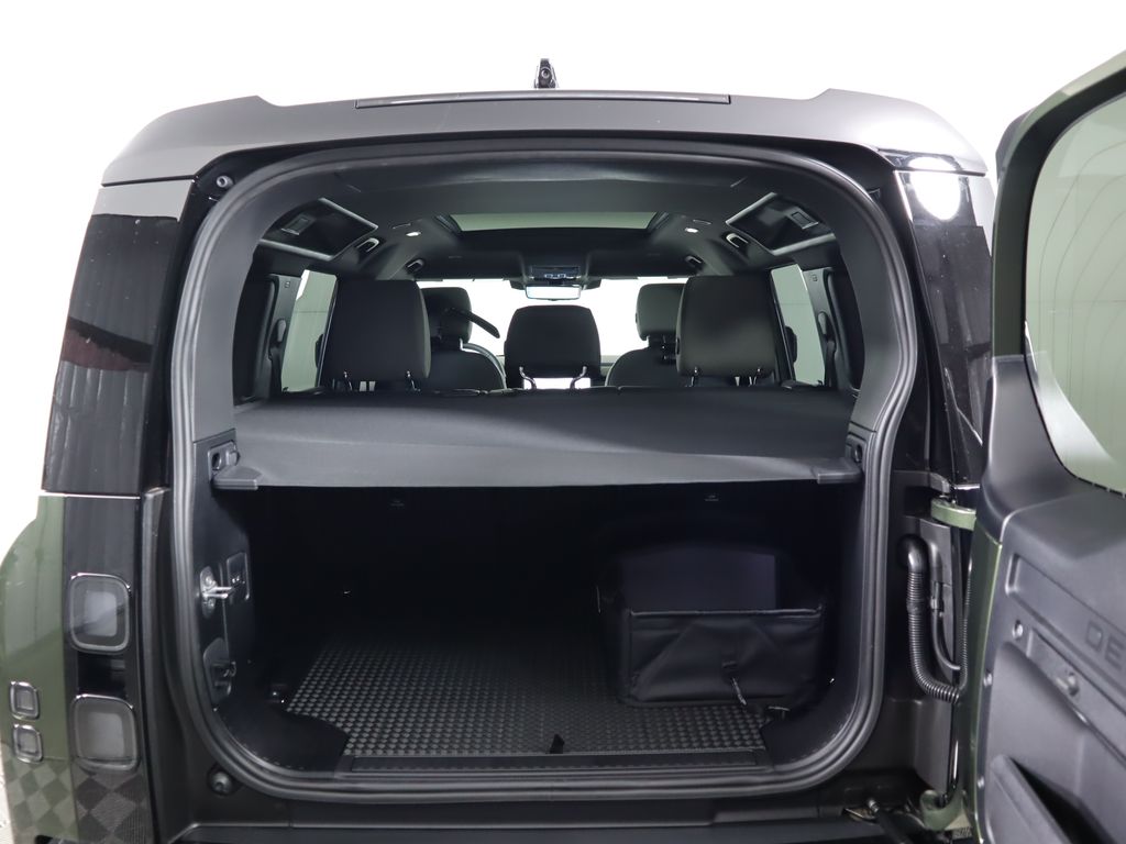 Thumbnail: 2026 Land Rover Defender - 29