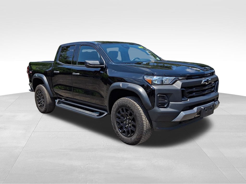 Used 2024 Chevrolet Colorado Trail Boss