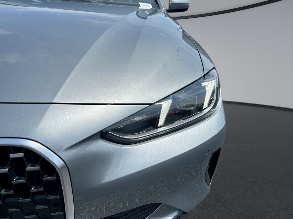 Thumbnail: 2025 BMW 4 Series - 30