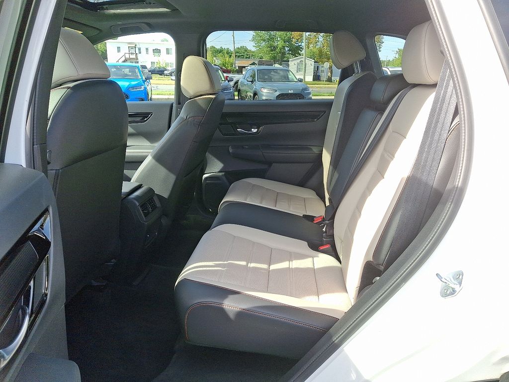 Thumbnail: 2024 Honda CR-V - 10