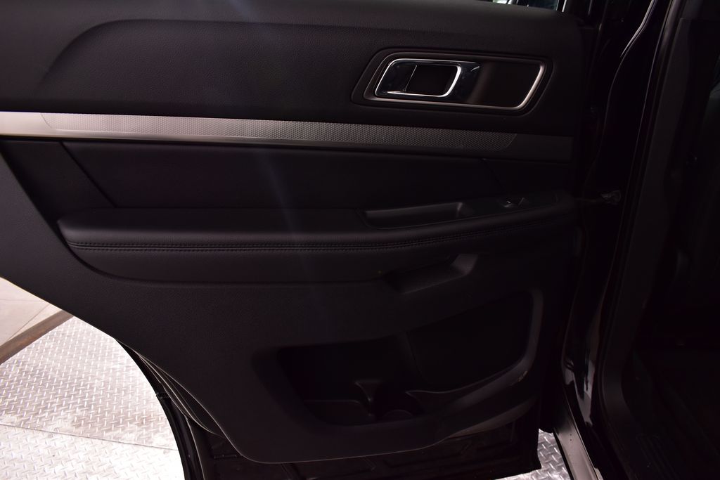 Thumbnail: 2018 Ford Explorer - 26