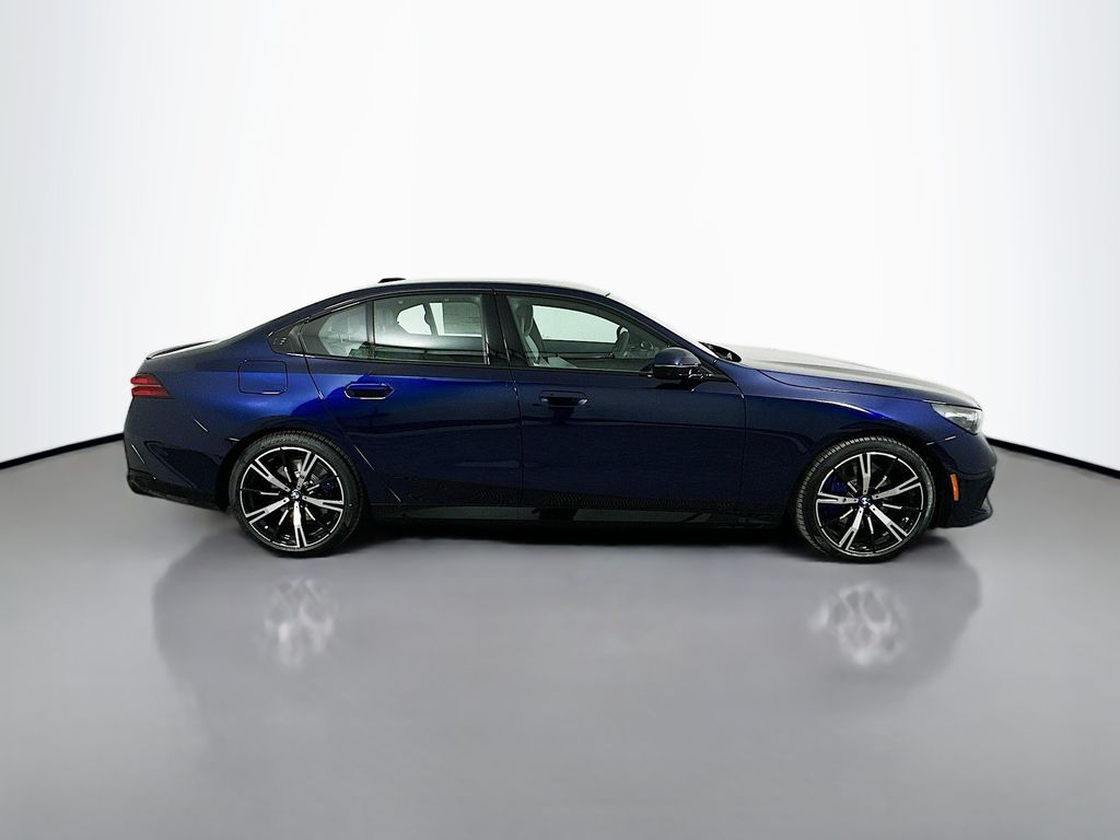 Thumbnail: 2026 BMW 5 Series - 4