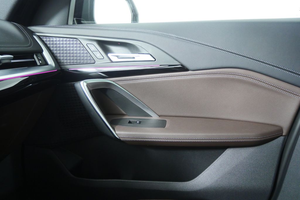 Thumbnail: 2023 BMW X1 - 27