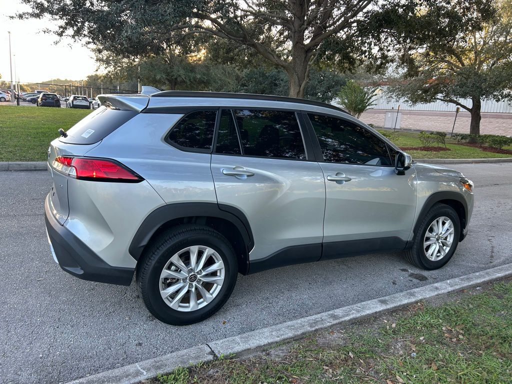 Thumbnail: 2023 Toyota Corolla Cross - 5