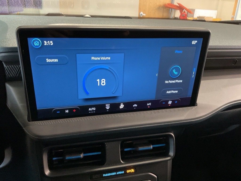 New 2026 Black Ford Lobo Standard image 15