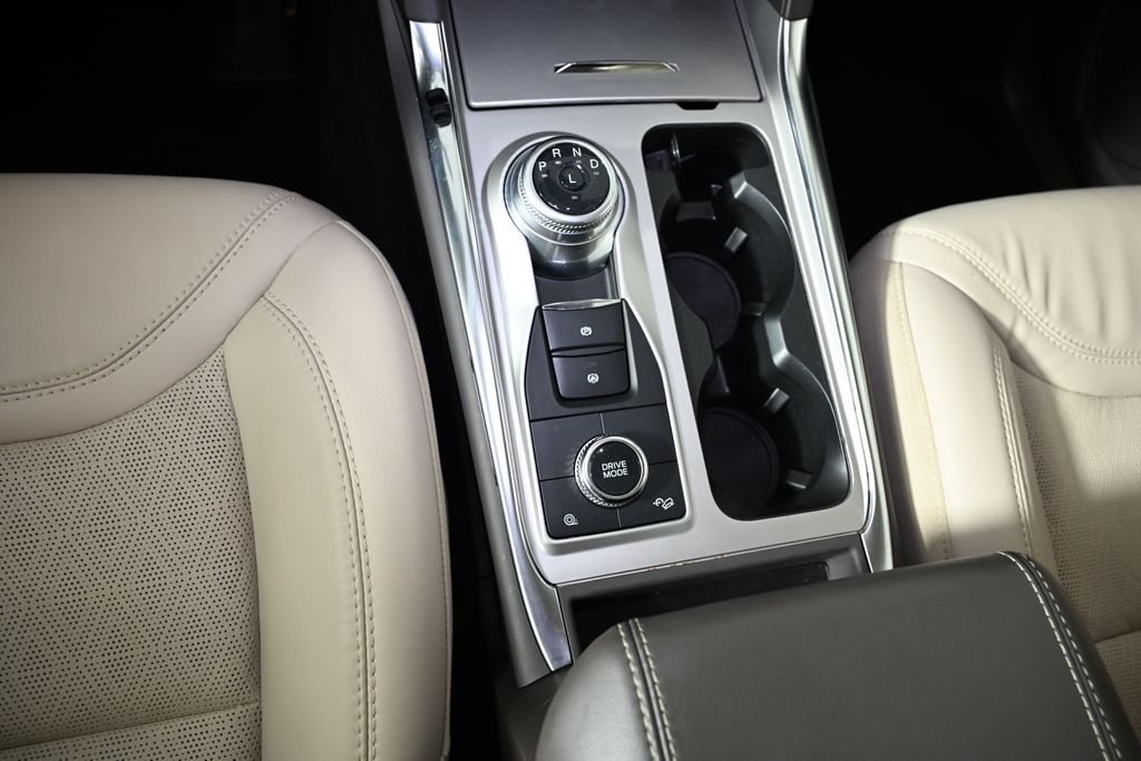 Thumbnail: 2022 Ford Explorer - 19