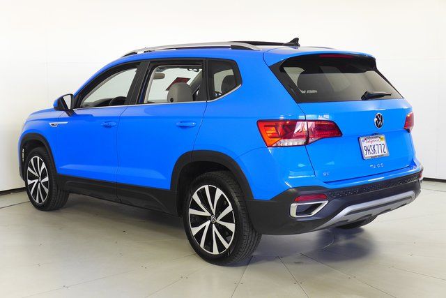 2023 Volkswagen Taos 1.5T SE 9