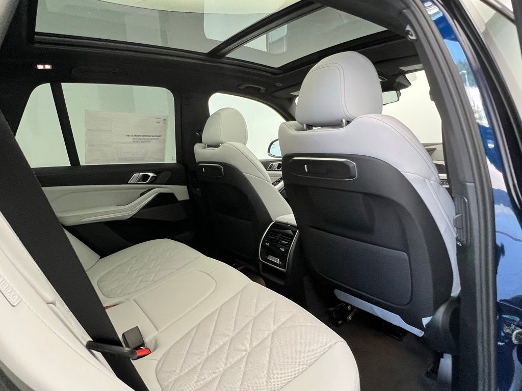 Thumbnail: 2026 BMW X5 - 7