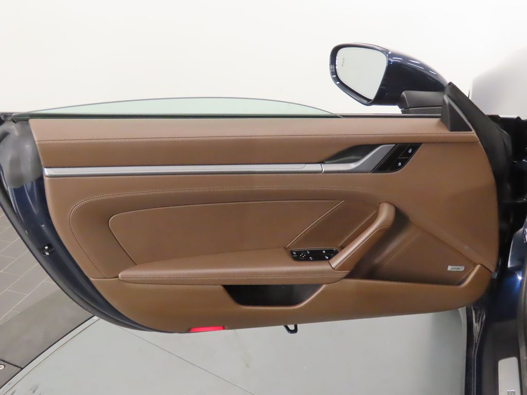 Thumbnail: 2021 Porsche 911 - 31