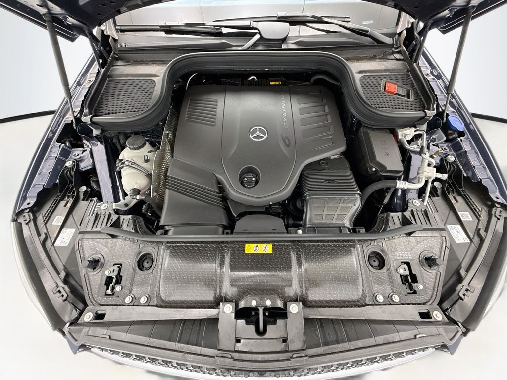 Thumbnail: 2026 Mercedes-Benz GLE - 29