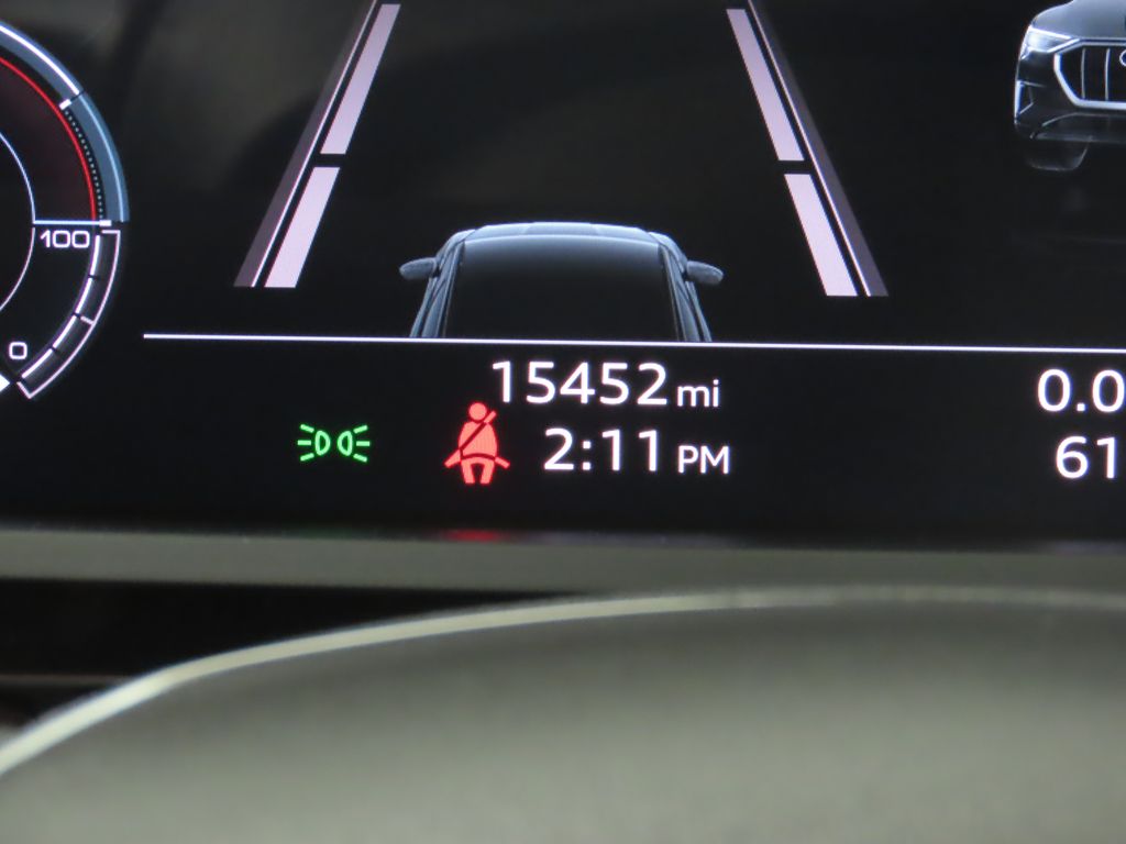 Thumbnail: 2022 Audi e-tron GT - 14