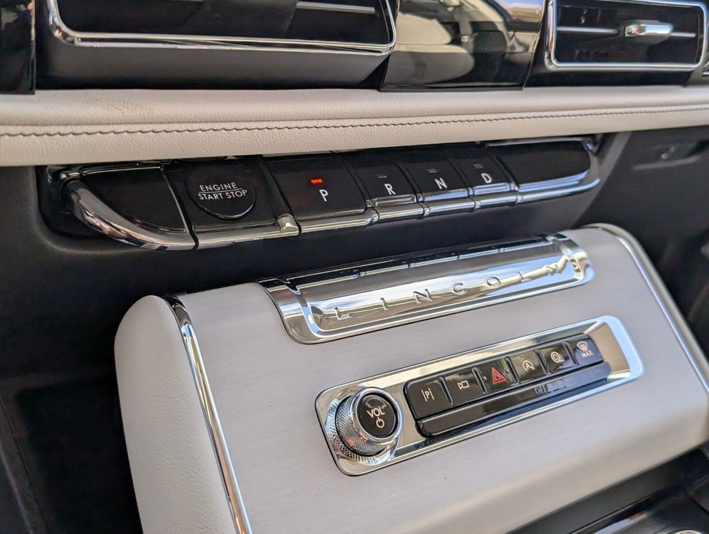 new 2026 Lincoln Aviator car, priced at $79,400