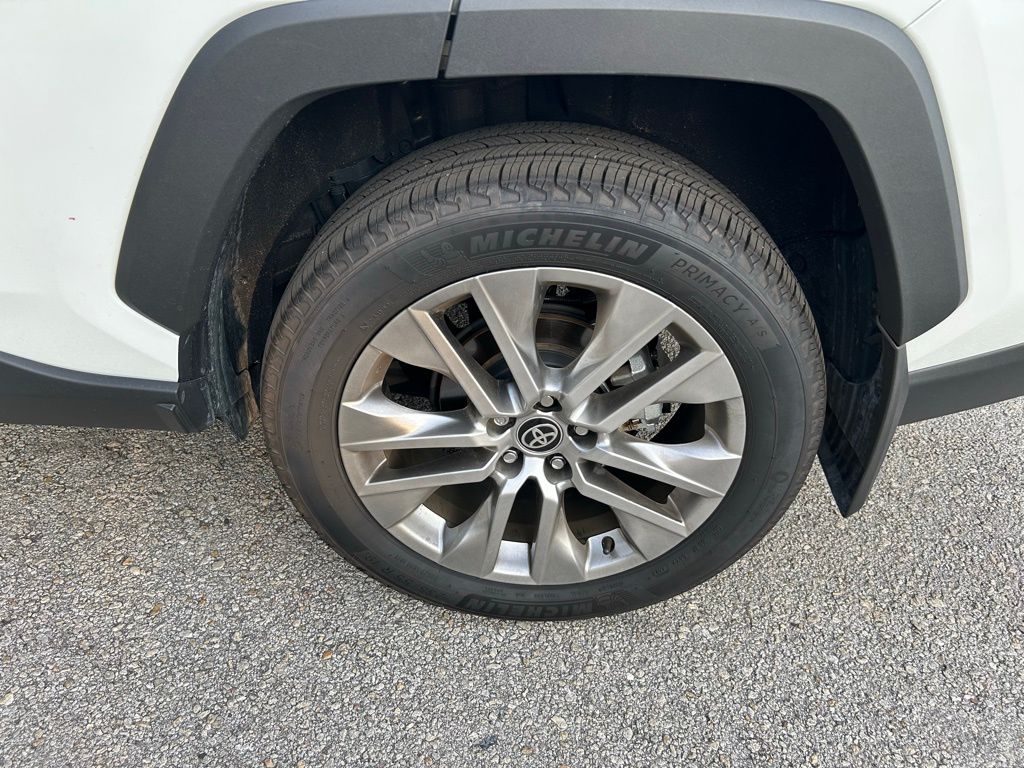 2024 Toyota RAV4 Limited 9