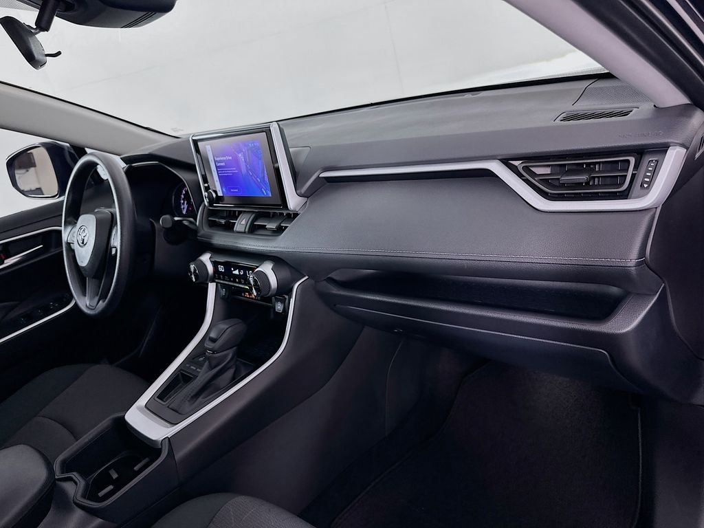 Thumbnail: 2025 Toyota RAV4 - 30