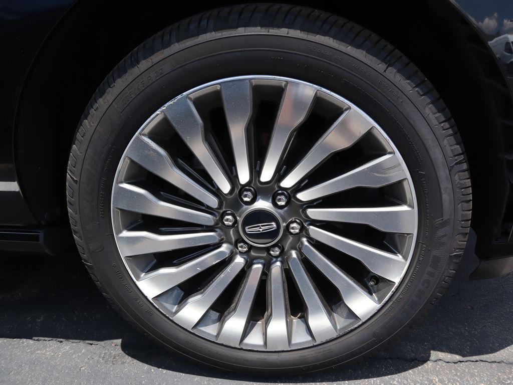 2019 Lincoln Navigator Reserve 19
