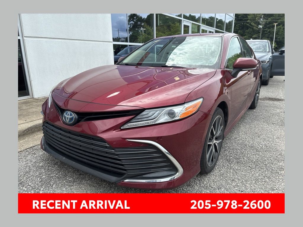 Red (Ruby Flare Pearl) 2022 Toyota Camry Hybrid Sedan Front-Wheel Drive Continuously Variable Transmission