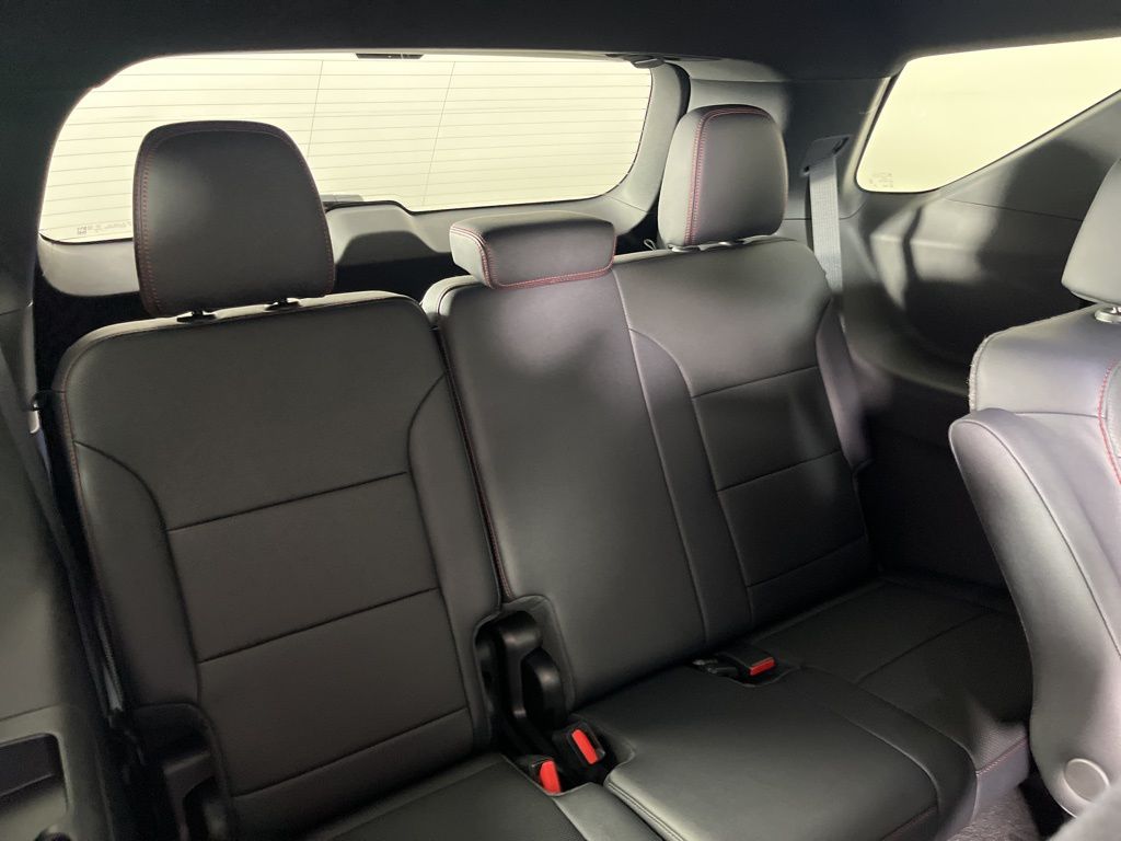 Thumbnail: 2026 Chevrolet Traverse - 13