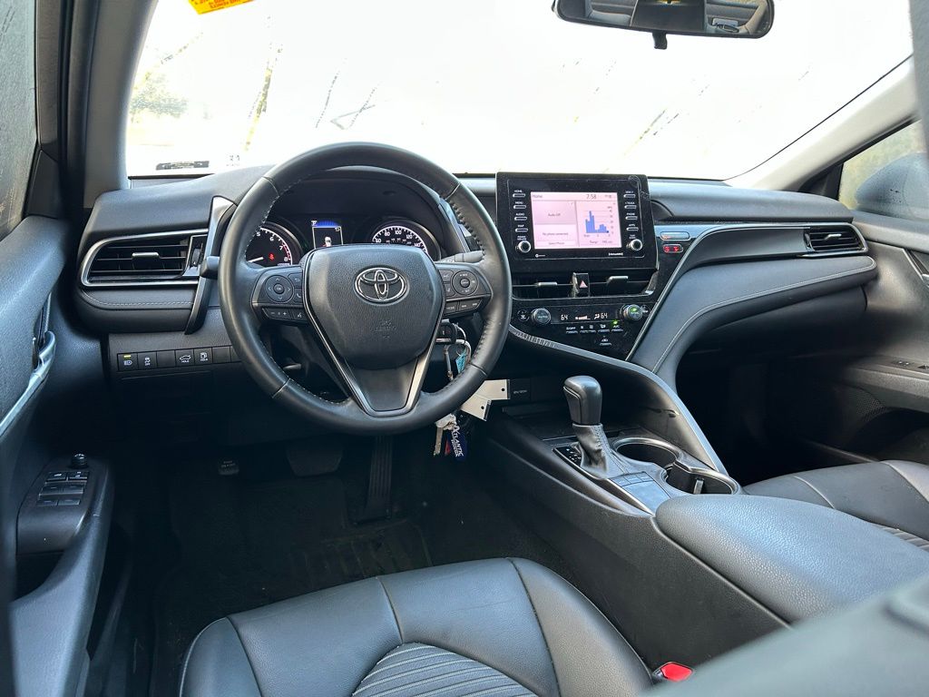 Thumbnail: 2023 Toyota Camry - 12