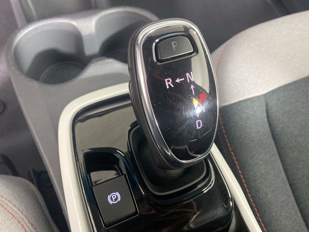 2019 Chevrolet Bolt EV LT 15