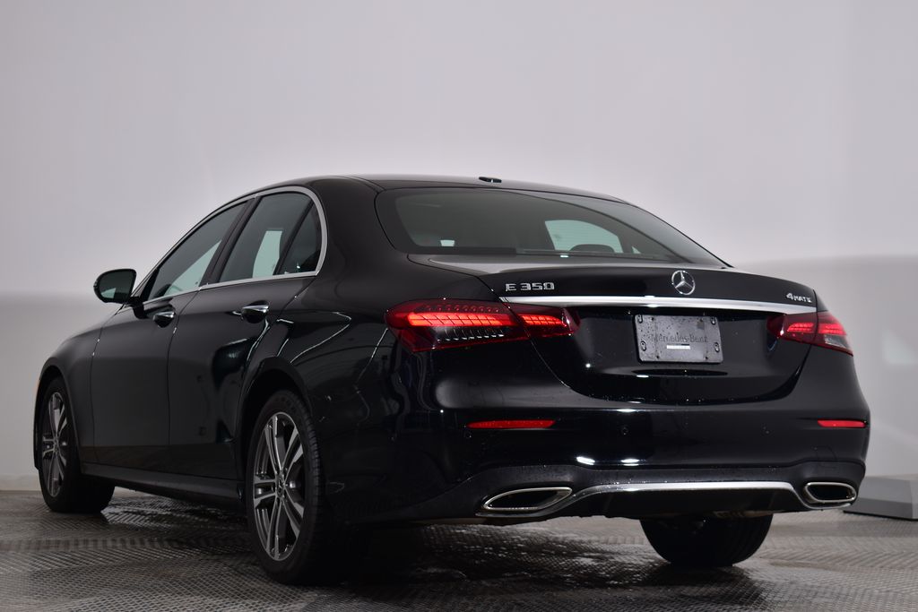 Thumbnail: 2023 Mercedes-Benz E-Class - 3