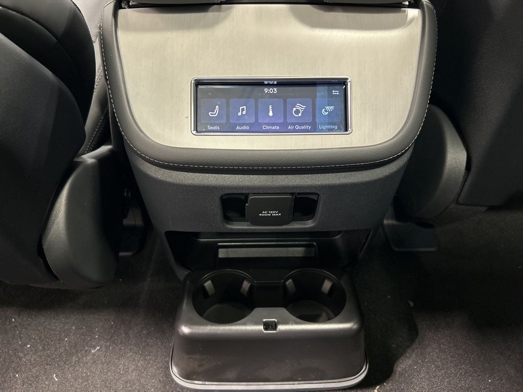 new 2026 Lincoln Navigator car, priced at $105,615