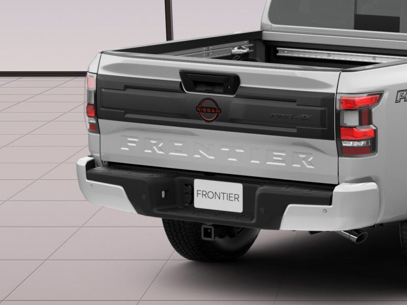 New 2026 White Nissan PRO-4X image 15