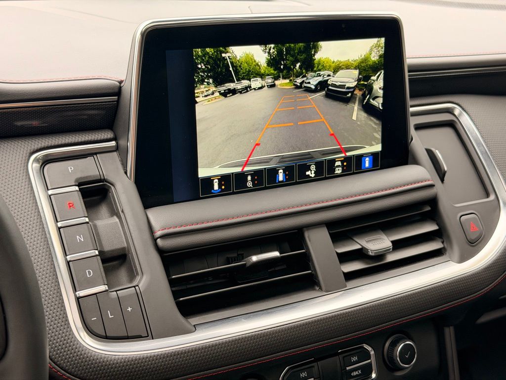 2023 Chevrolet Suburban RST Summit White - Jim Hudson Acura - Image 33