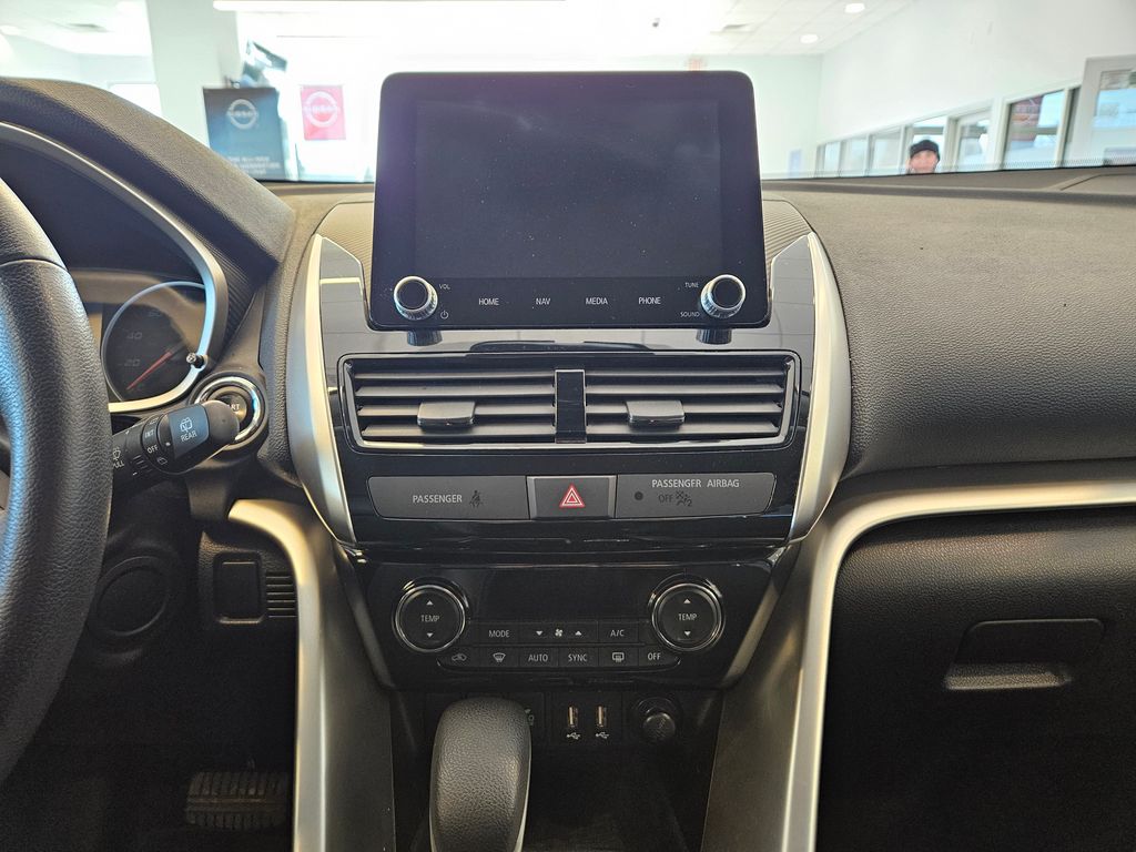 2024 Mitsubishi Eclipse Cross SE