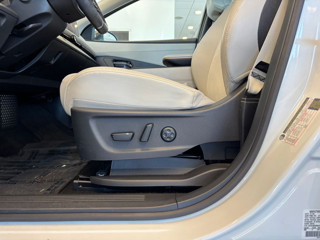2024 Nissan Ariya ENGAGE