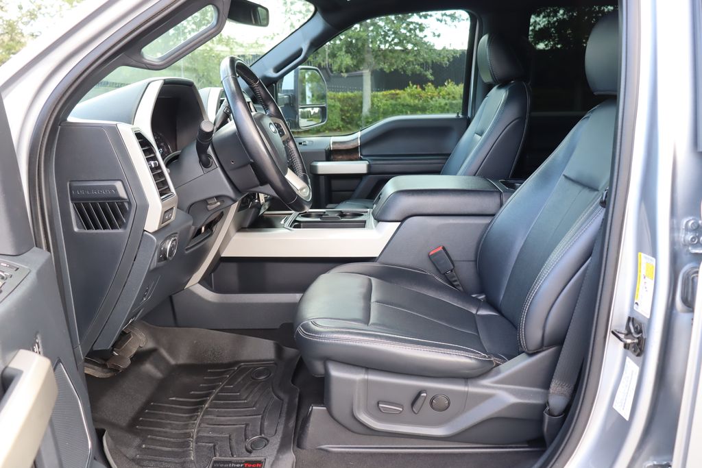 2022 Ford F-250 Lariat 14