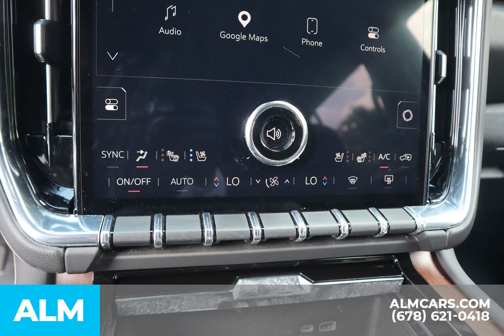 Used 2025 Black GMC Denali image 35