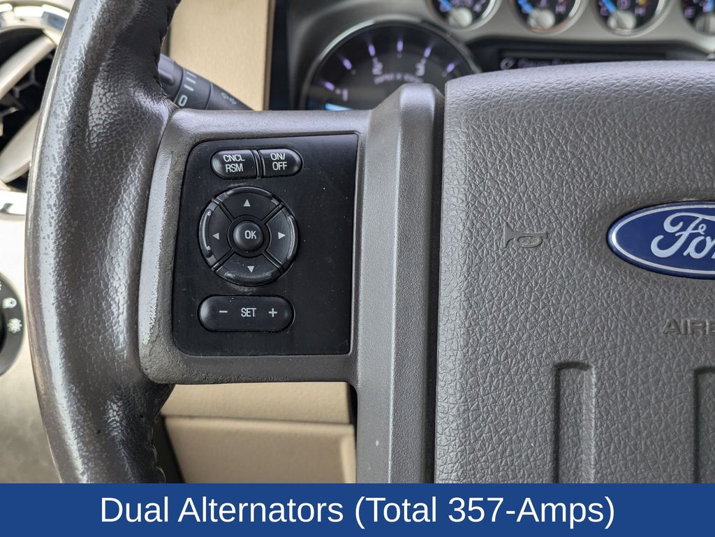 2016 Ford F-350 Super Duty LARIAT