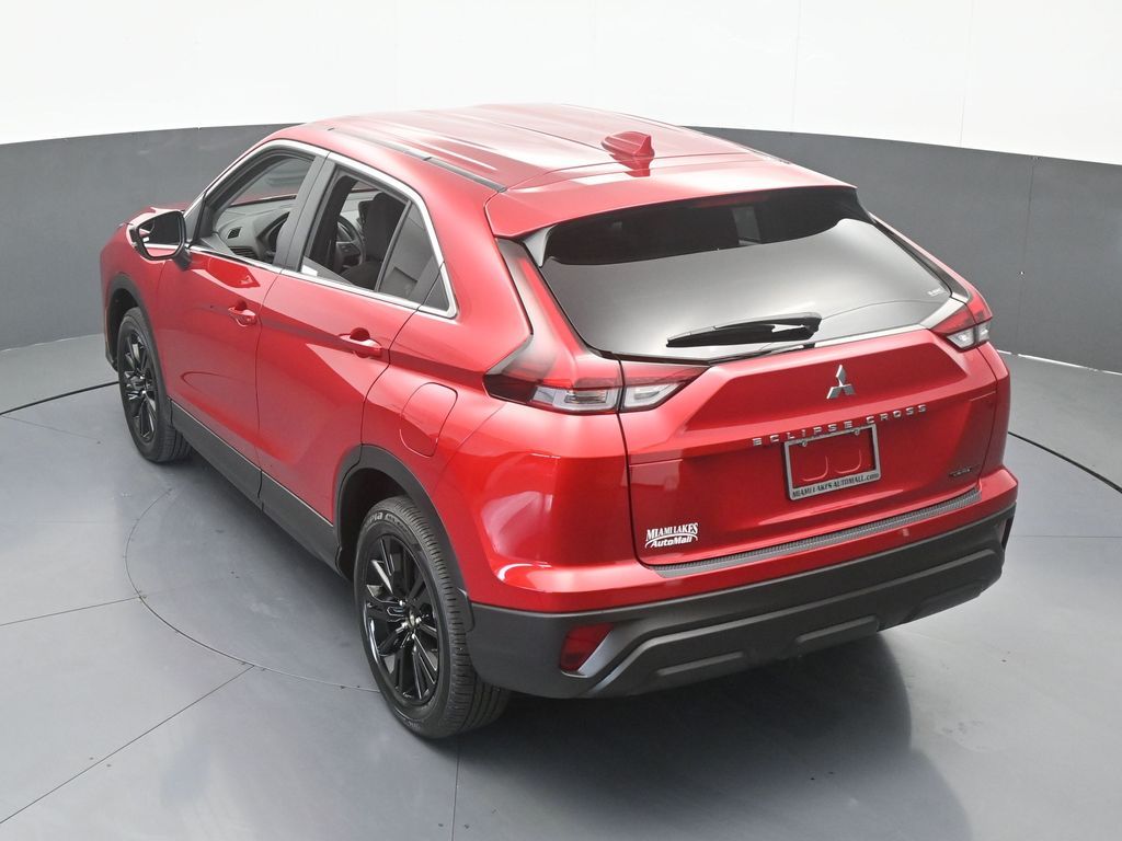 New 2026 Red Mitsubishi LE image 42